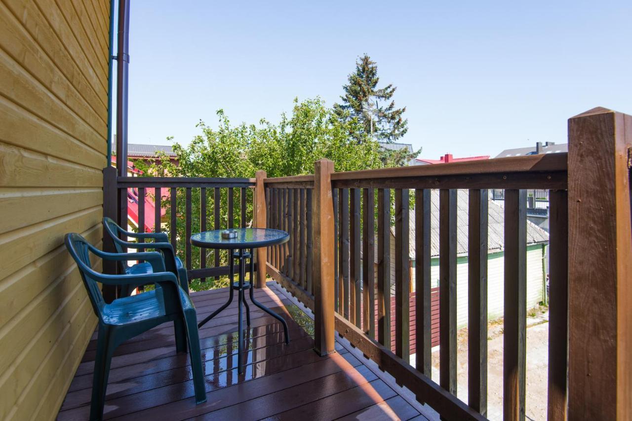 Apartamentai Pas Kaju Senamiestyje Salia Botanikos Parko Palanga Exterior photo